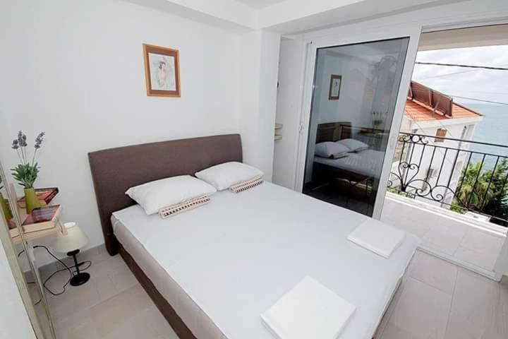 Apartmani Kasija Dobra Voda Exterior photo
