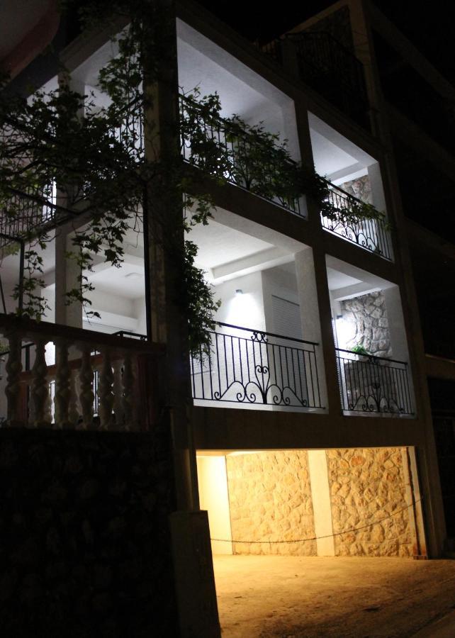 Apartmani Kasija Dobra Voda Exterior photo